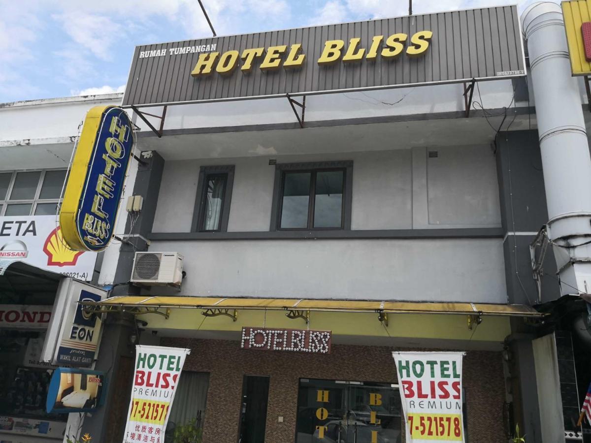 Hotel Bliss Skudai Exterior foto